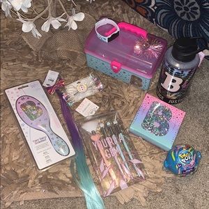 Justice Letter “B” Bundle (9 pcs)